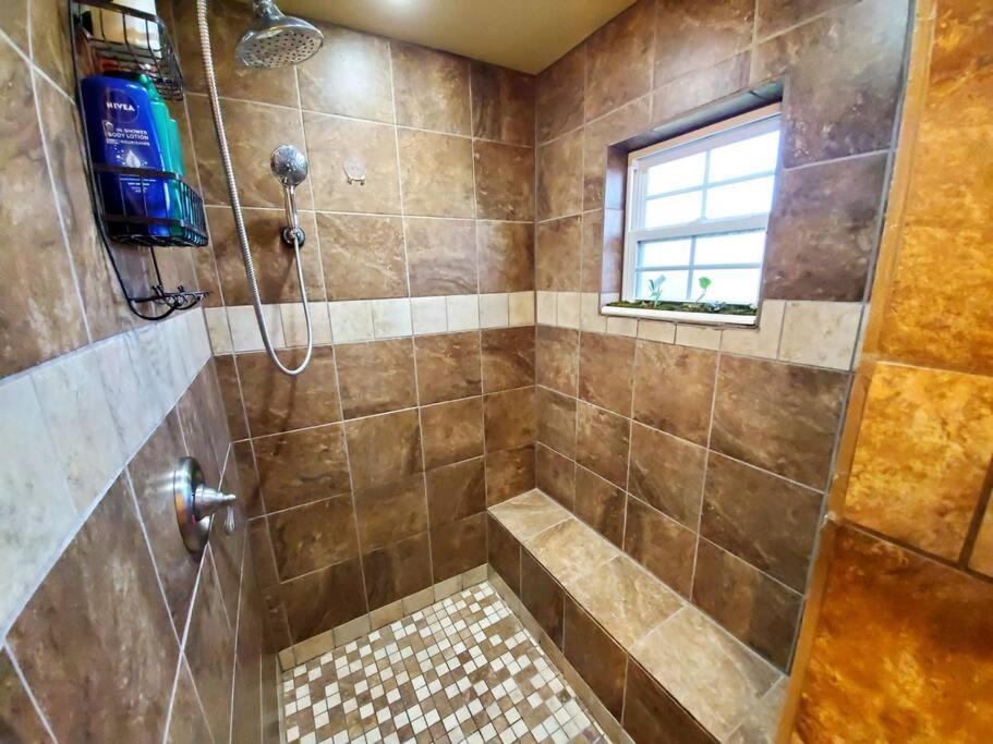 The Greenhouse - 3Bed 2Bath Home In Tahlequah, Ok Exterior photo